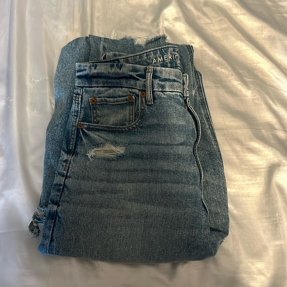 American Eagle Curvy Baggy Ripped Jeans 8L - Picture 1 of 5